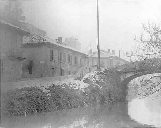 Via Bertelli. Ponte Vecchio e Cassine
